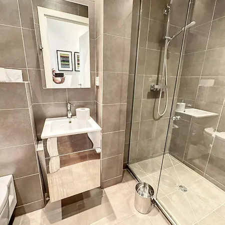 Gab1 - 3 Pieces Au Coeur Du Centre *