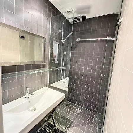 Gab1 - 3 Pieces Au Coeur Du Centre * Cannes